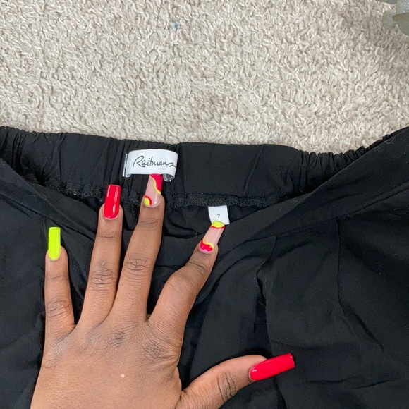 Reitmans black pleated w pocket pants 😻! - Picture 3 of 11